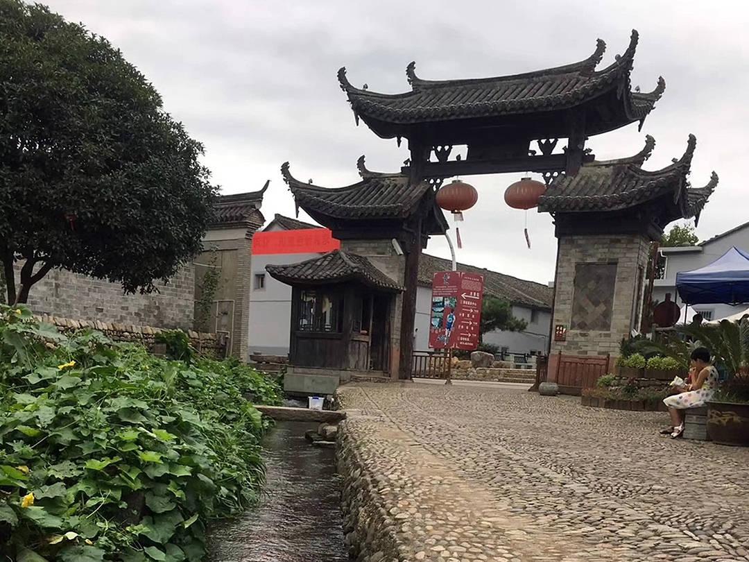 小宝贝打网球